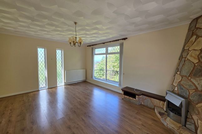 2 Broomhill, Port Talbot photo 4