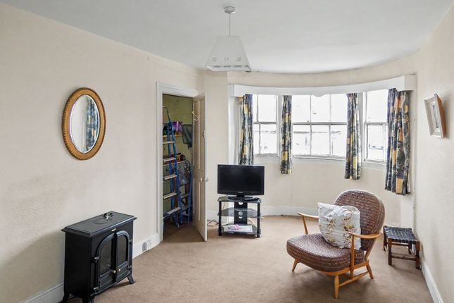 32C, Rutland Street, Filey photo 2