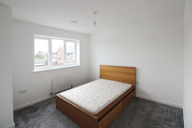39, Eskdale Drive, Jarrow photo 4