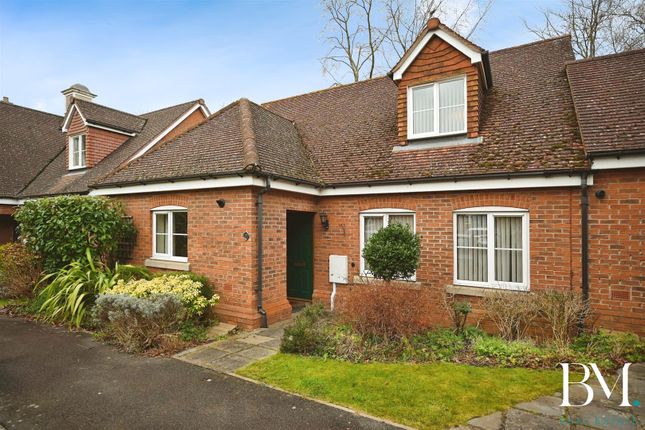 7, Wolston Court, Rugby photo 3