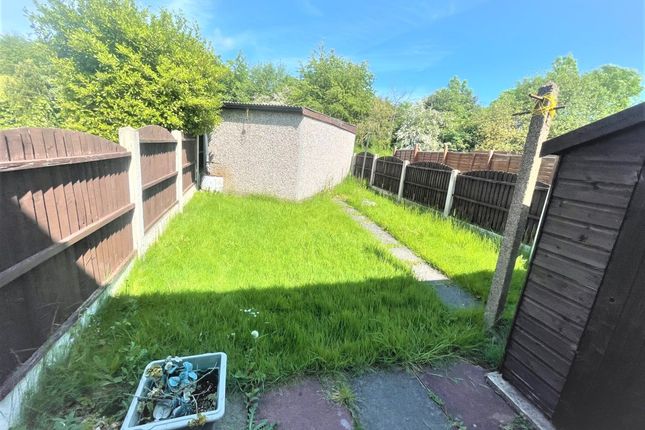24, Castle View, Barnsley photo 4