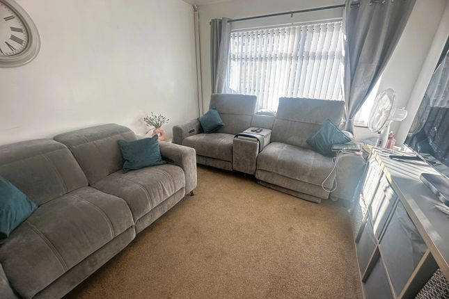 12, Aberthaw Circle, Newport photo 4