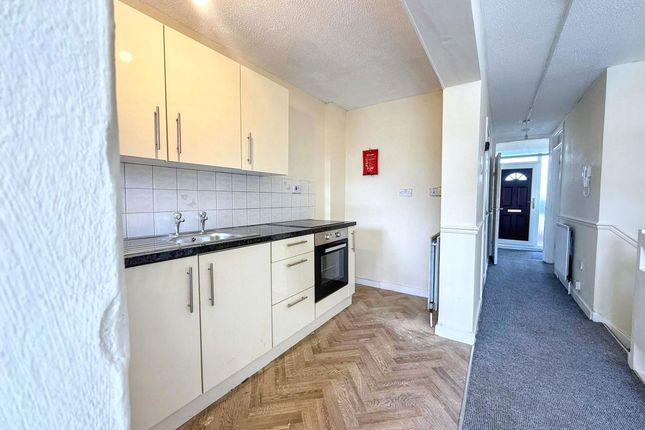 75, Kenilworth Court, Washington photo 4