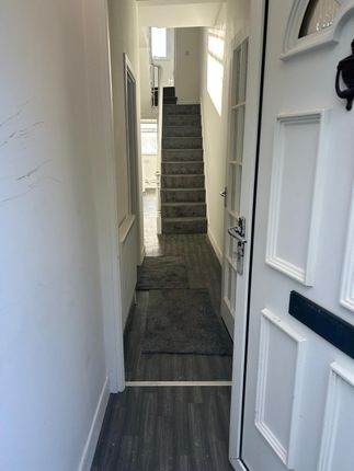17, Carlton Terrace, Swansea photo 2