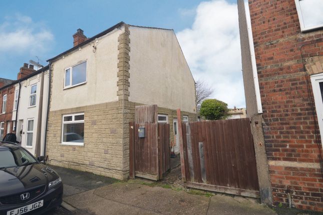 3 bed terraced house for sale in Wilson Street, Lincoln, Lincolnshire LN1