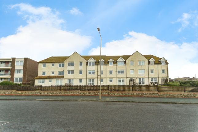Flat for sale in Marine Parade, Seaford
