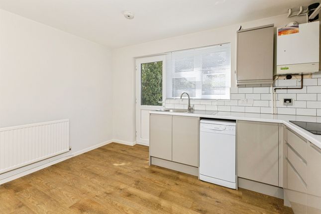 23, Easby Way, Reading photo 3