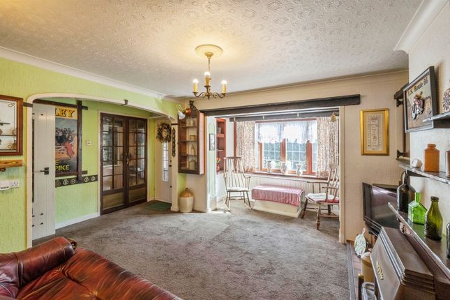 10, Victoria Avenue, Doncaster photo 4
