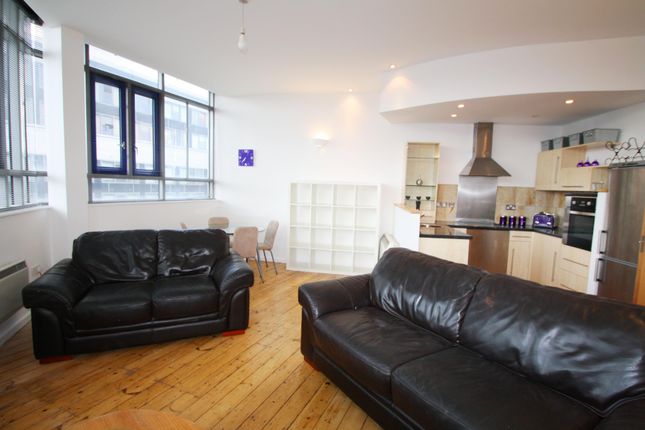 Lounge / Dining Room