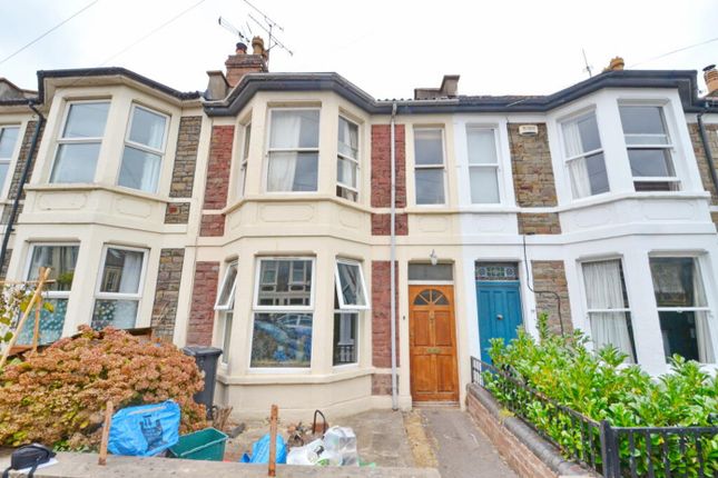 Charming Front View Of A Classic Terraced House, F...