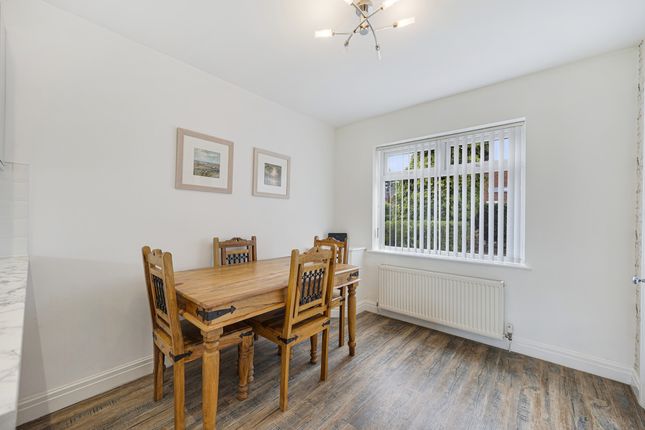 25, Turves Road, Cheadle Hulme photo 4