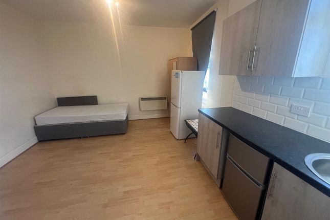 Studio To Rent