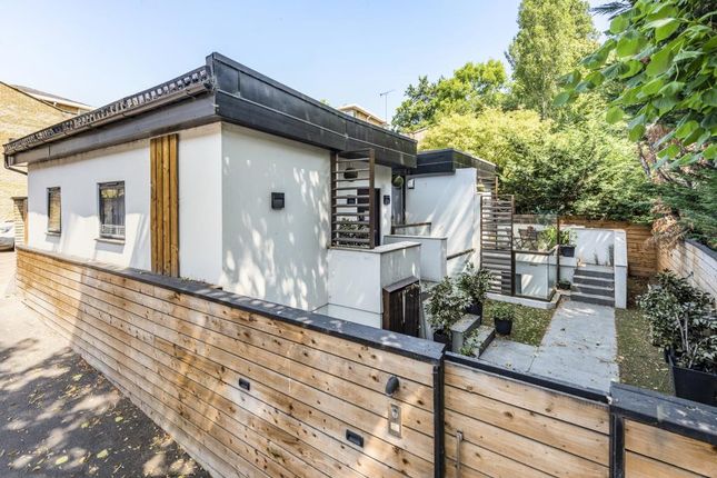 Thumbnail Semi-detached house for sale in Frognal, Hampstead NW3,
