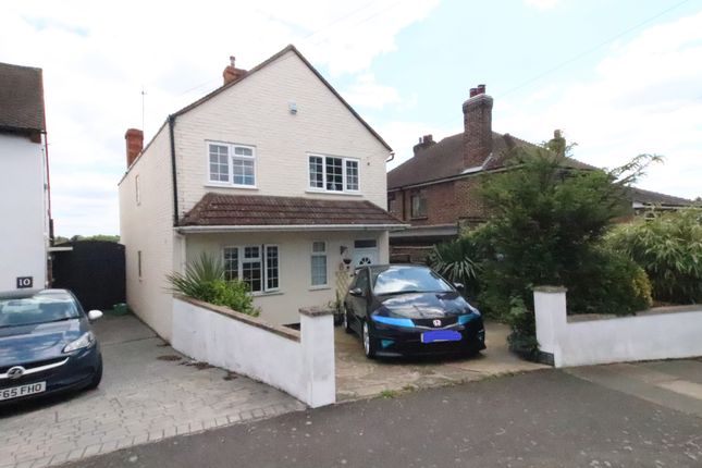 Thumbnail Detached house for sale in Footbury Hill Road, Orpington