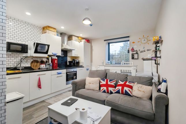 Apartment 4 Balmoral House, 17, Windsor Street, Lancashire photo 2