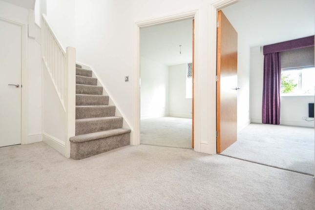 Flat 13, Symington House, Market Street, Rugby photo 2
