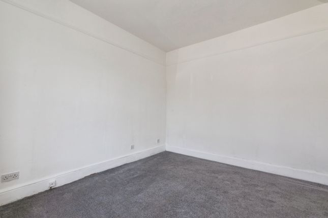 200, Wellesley Road, Ilford photo 4