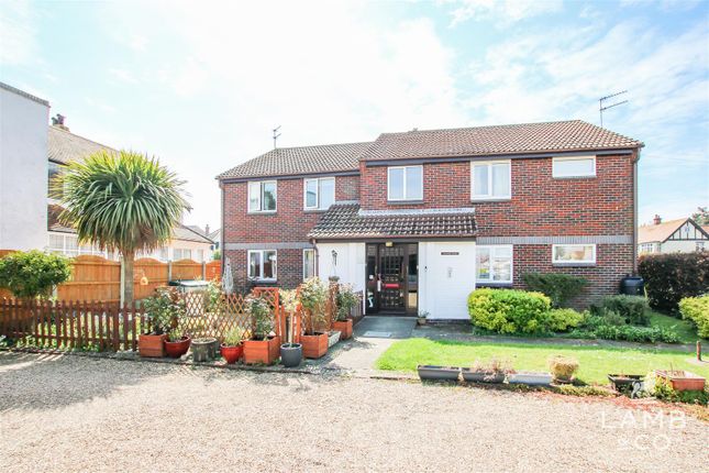 Thumbnail Flat for sale in Vicarage Gardens, Clacton-On-Sea