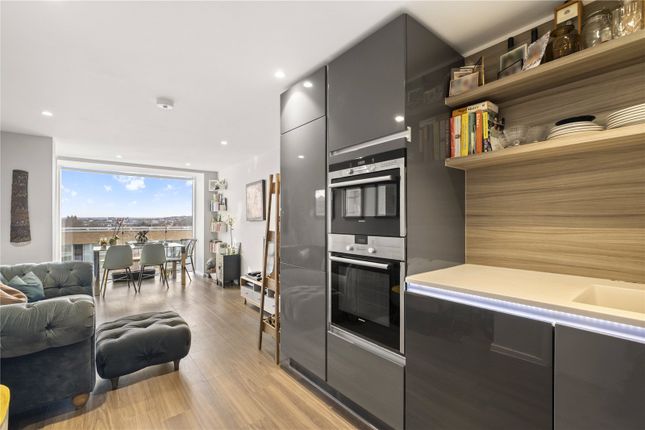 42, Beacon Tower, 1, Spectrum Way, London photo 3