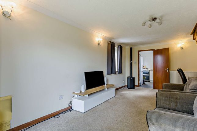 11, Brady Gardens, Denver photo 4