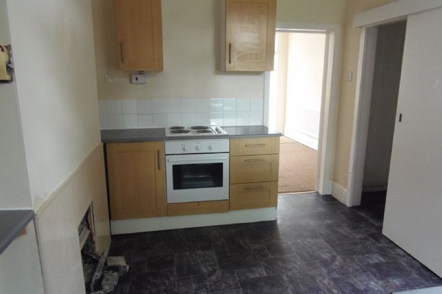 28 Chapel Street, Barnsley photo 2