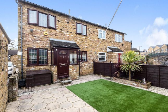 Thumbnail End terrace house for sale in Rushes Mead, Cowley, Uxbridge