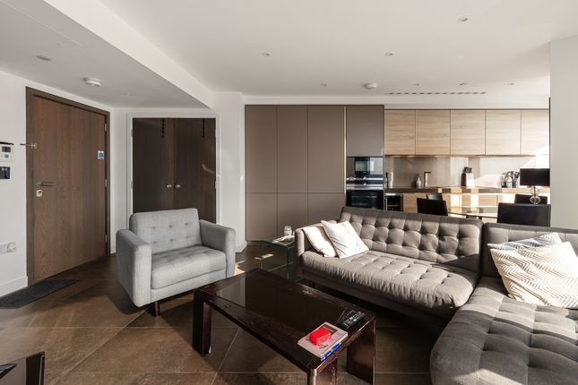 1-bed flat on Flat 104, 261b, Chronicle Tower, City Road, London, £475,000