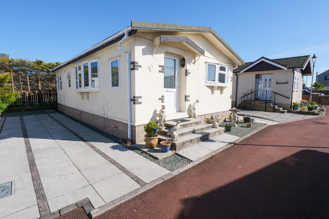2-bed caravan on 9, Westcliffe Grove Park, Morecambe, £130,000