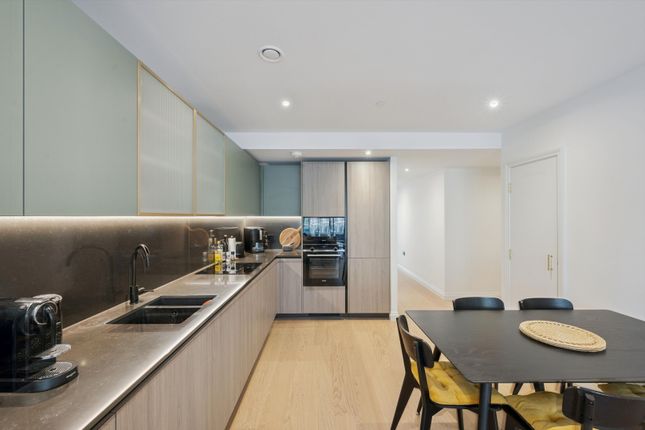 1, Watermeadow Lane, London photo 2