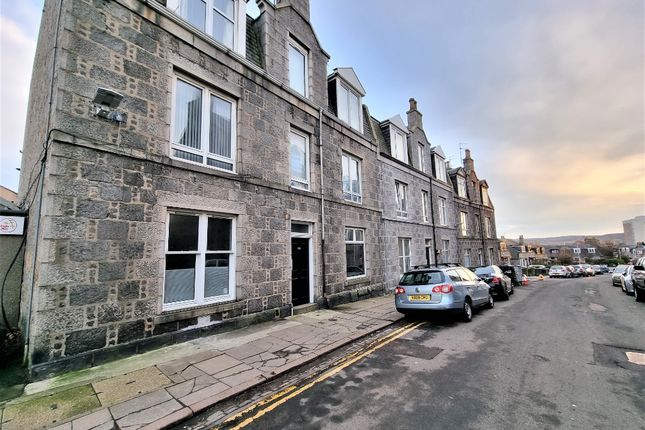 Flat to rent in Hardgate, Holburn, Aberdeen