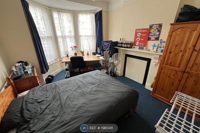 Terraced house to rent in Normanton Road, Bristol