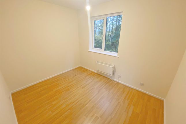 Flat to rent in Denmead, Two Mile Ash, Milton Keynes