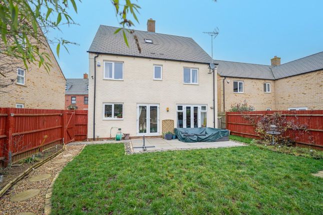 Detached house for sale in Raven Way, Leighton Buzzard