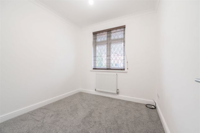 Detached house to rent in Rossington Avenue, Southampton, Hampshire