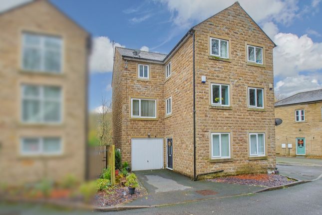 Thumbnail Semi-detached house for sale in 2 Lodge Close, Luddendenfoot, Halifax