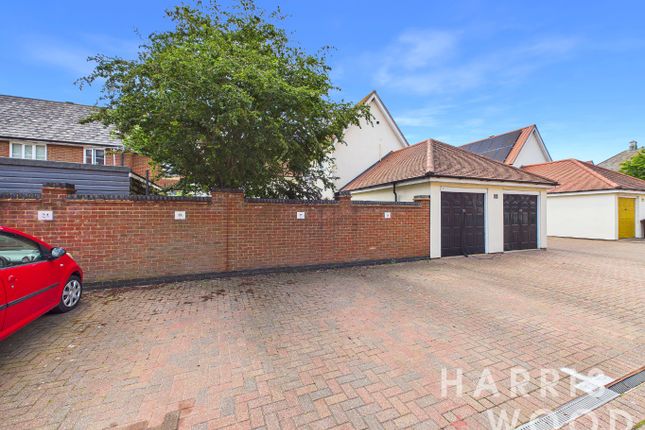 17 Brendon Court, Tiptree, Essex photo 4