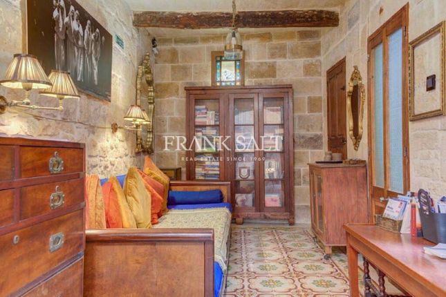 Town house for sale in House Of Character In Cospicua, House Of Character In Cospicua, Malta