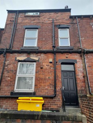 Thumbnail Block of flats for sale in Aviary Road, Armley, Leeds