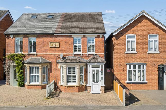 3-bed house on 91, Blackamoor Lane, Maidenhead, £600,000