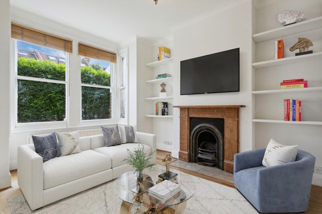 Thumbnail Flat to rent in Southfield Road, Central Chiswick