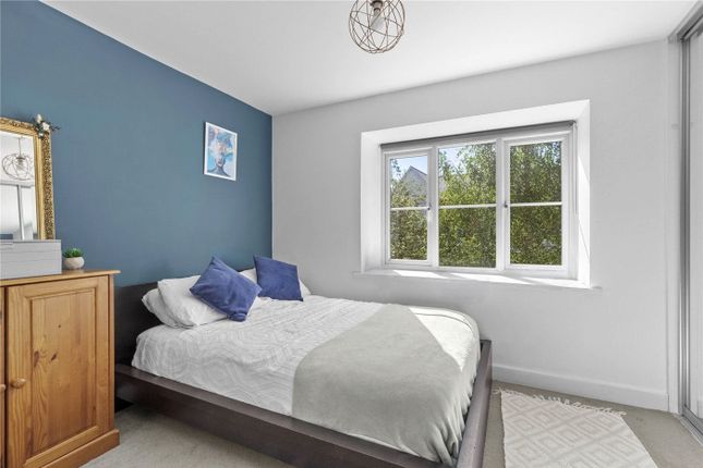 4, Thistle Walk, Buckinghamshire photo 4
