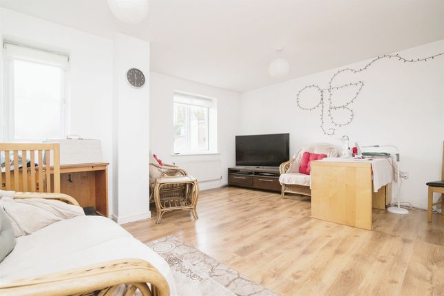 Flat for sale in Maynard Road, Edgbaston, Birmingham