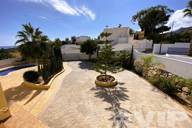 Villa for sale in Calle San Isidro, Mojácar, Almería, Andalusia, Spain