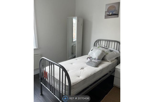Room to rent in Horne Street, Bury