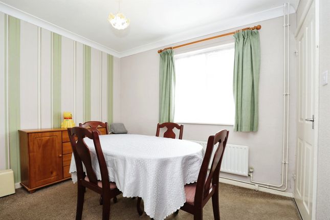 End terrace house for sale in Kettering Road North, Abington, Northampton