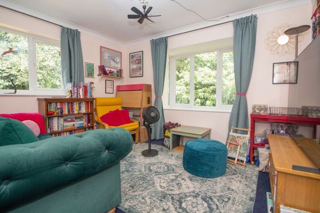 Flat 11, Bellingdon Romilly Drive, Watford photo 4