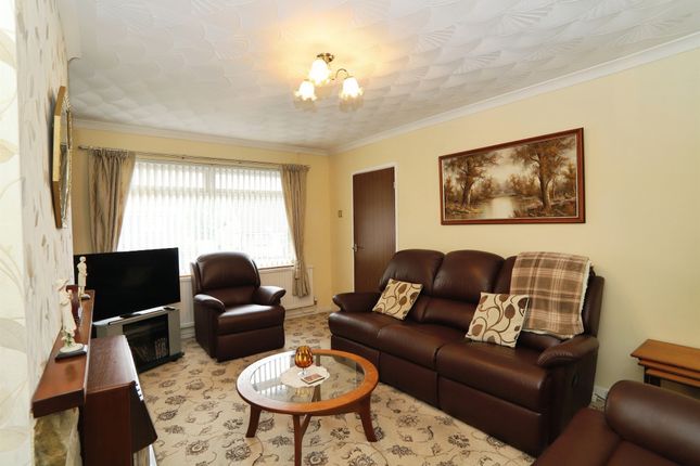 59, Whiterock Avenue, Pontypridd photo 4