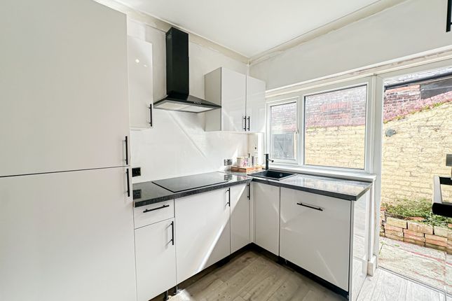 9 Seaman Road, Liverpool photo 2