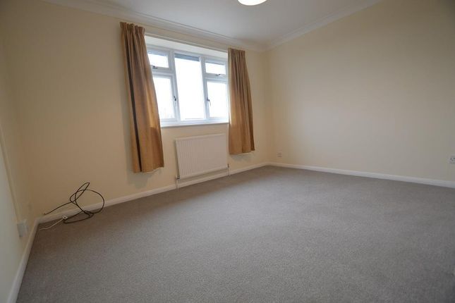 45, Lowestoft Drive, Berkshire photo 5