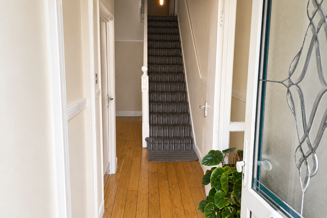 44, Hatherley Road, Walthamstow photo 2